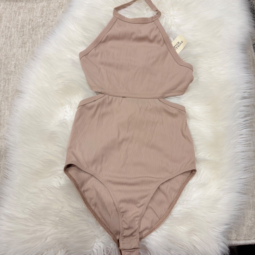 Forever 21 Womens Ribbed Knit Halter Bodysuit Coffee Tan Side Cutouts Size M NEW